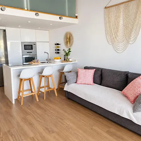 En Primera Linea De Playa Apartment *